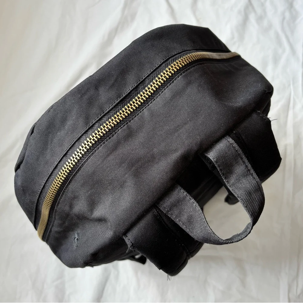 Herschel Supply Company Black Settlement Canvas Laptop Padded Backpack